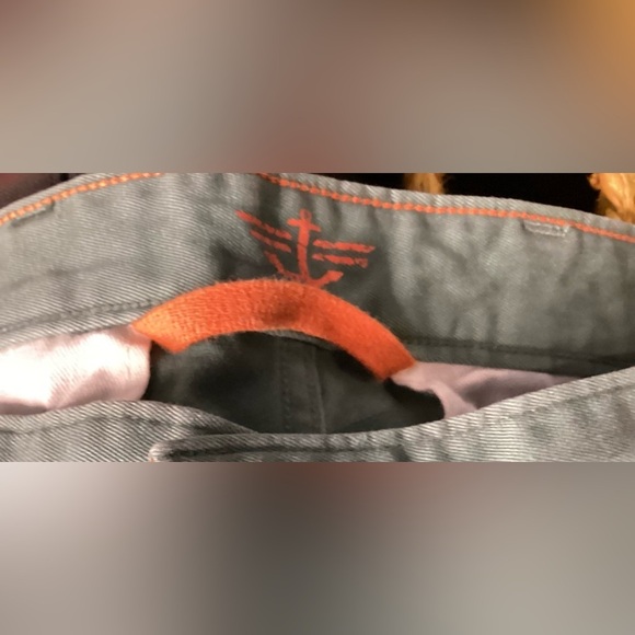 Dockers Alpha Khakis athletic fit. Green men’s 31/30 - Picture 9 of 10